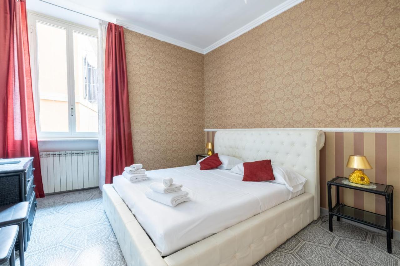 Piazza Di Spagna 5 Stelle Parlamento Room Рим Экстерьер фото
